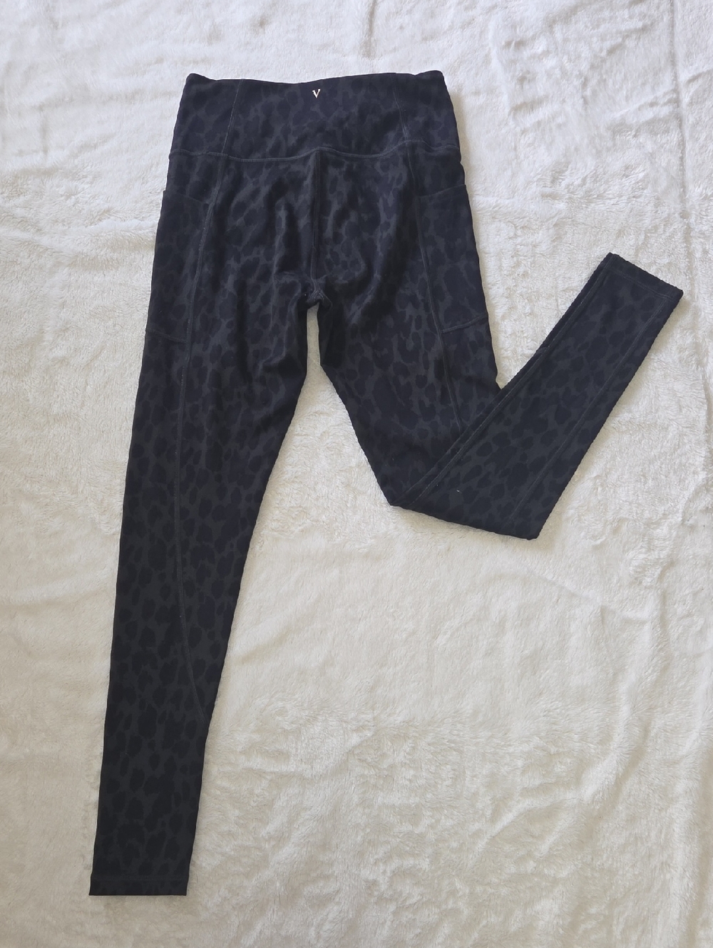 Victoria's Secret Black Leopard Print Performance Leggings
